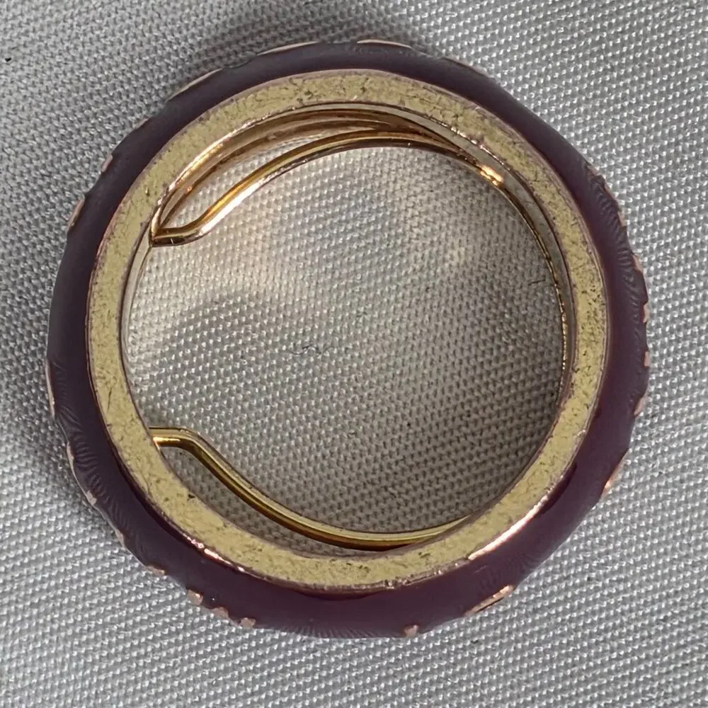 MARC BY MARC JACOBS RARE PURPLE ENAMEL GOLD TONE LOGO RING – SIZE 7